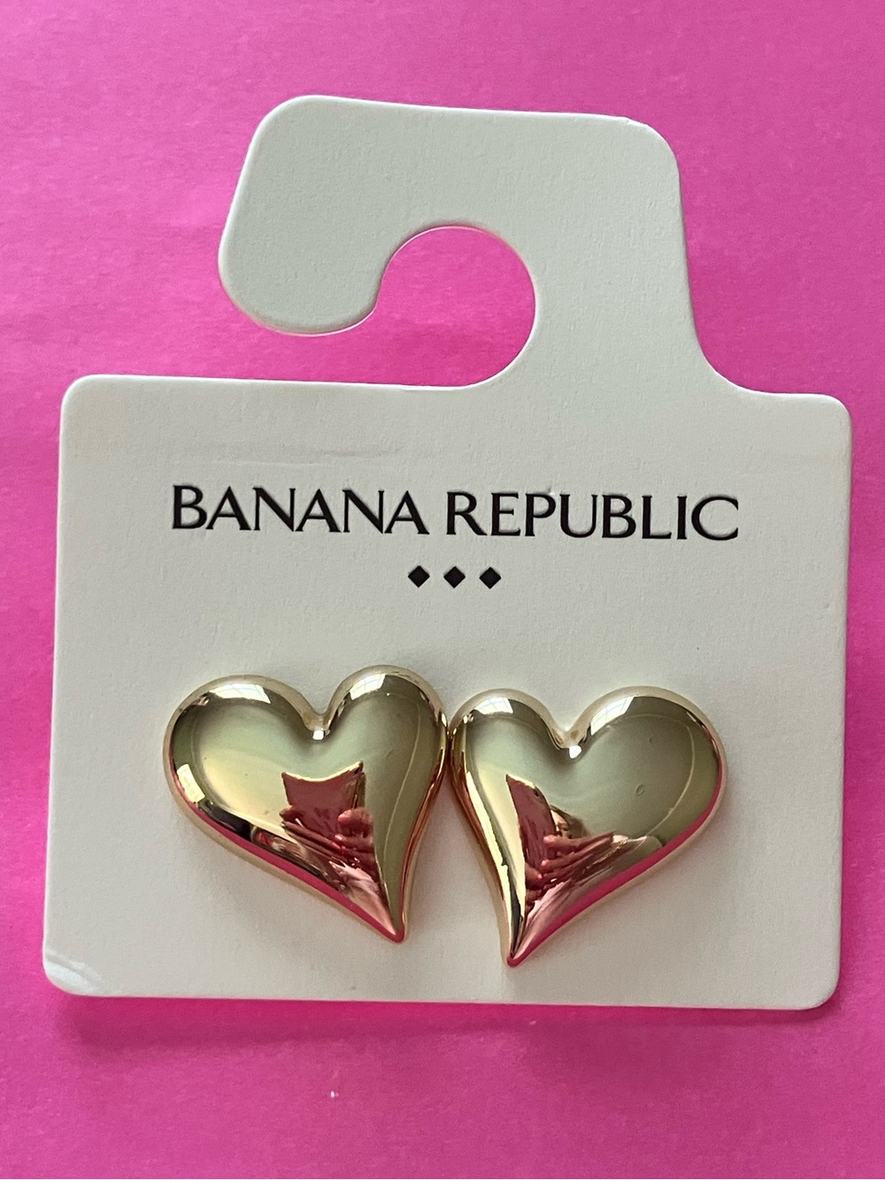 NWT Banana Republic Shiny Gold Heart Stud Earrings
